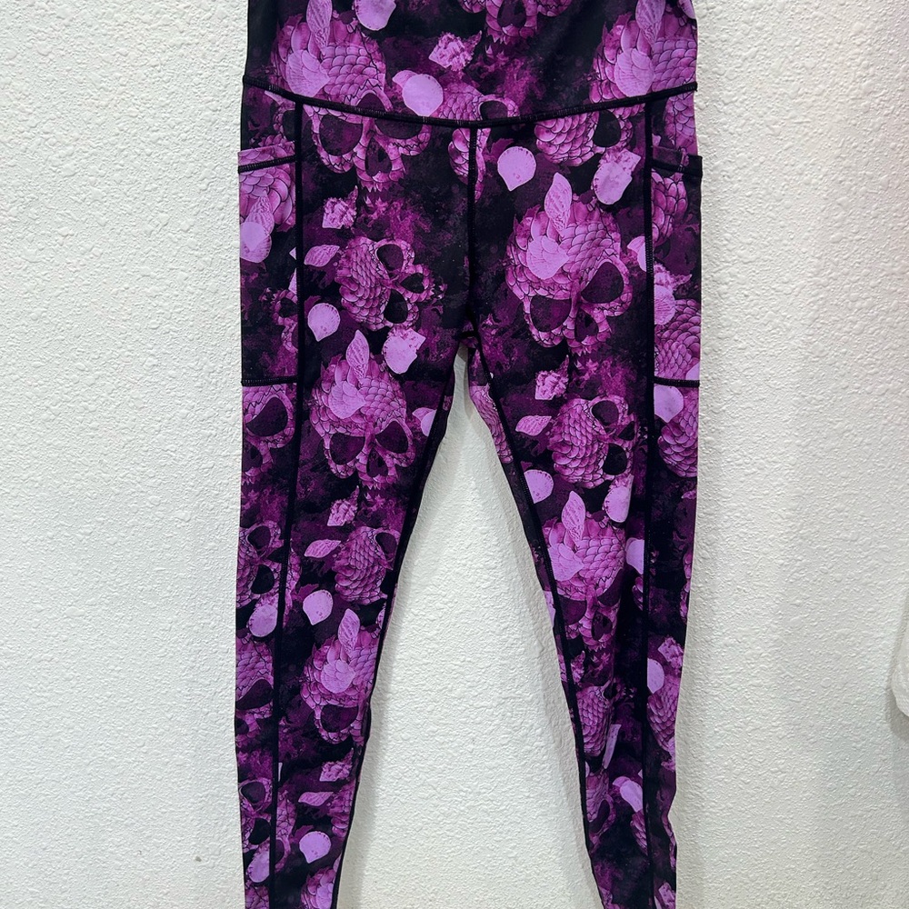 CVG Purple Skull Print Leggings